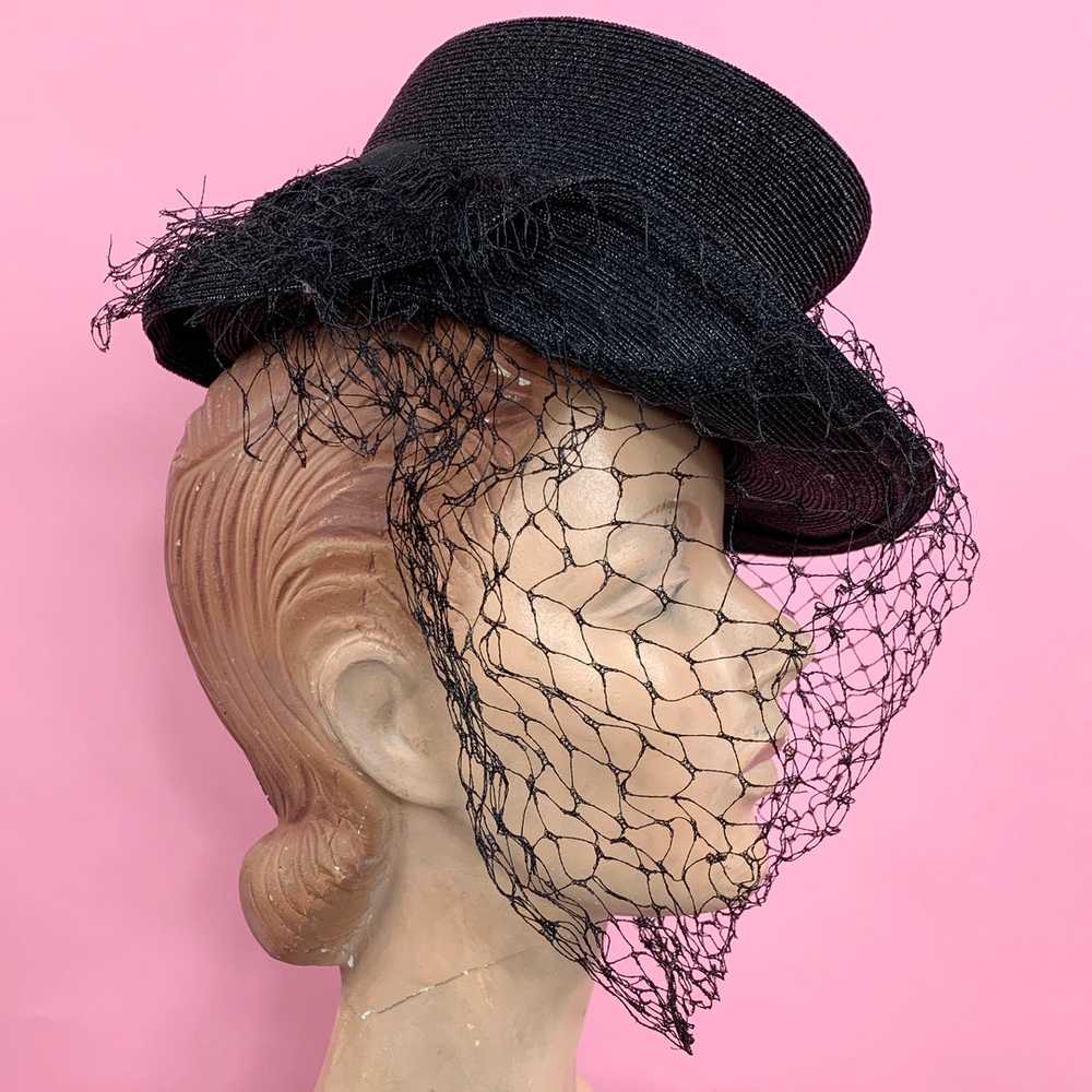 1940s Dobbs Tilted Straw Top Hat - image 2