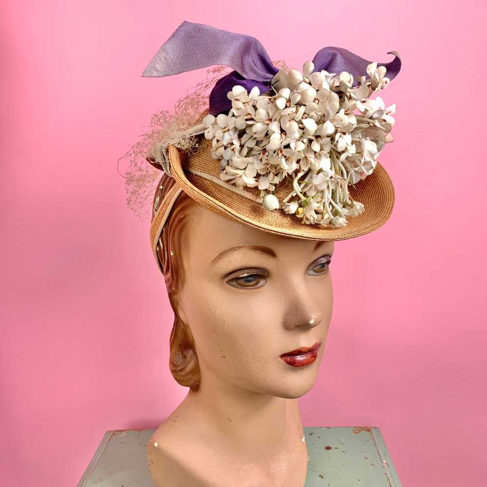 Late 1930s/ 1940s Victorian Style Tilt Hat w/ Flo… - image 3