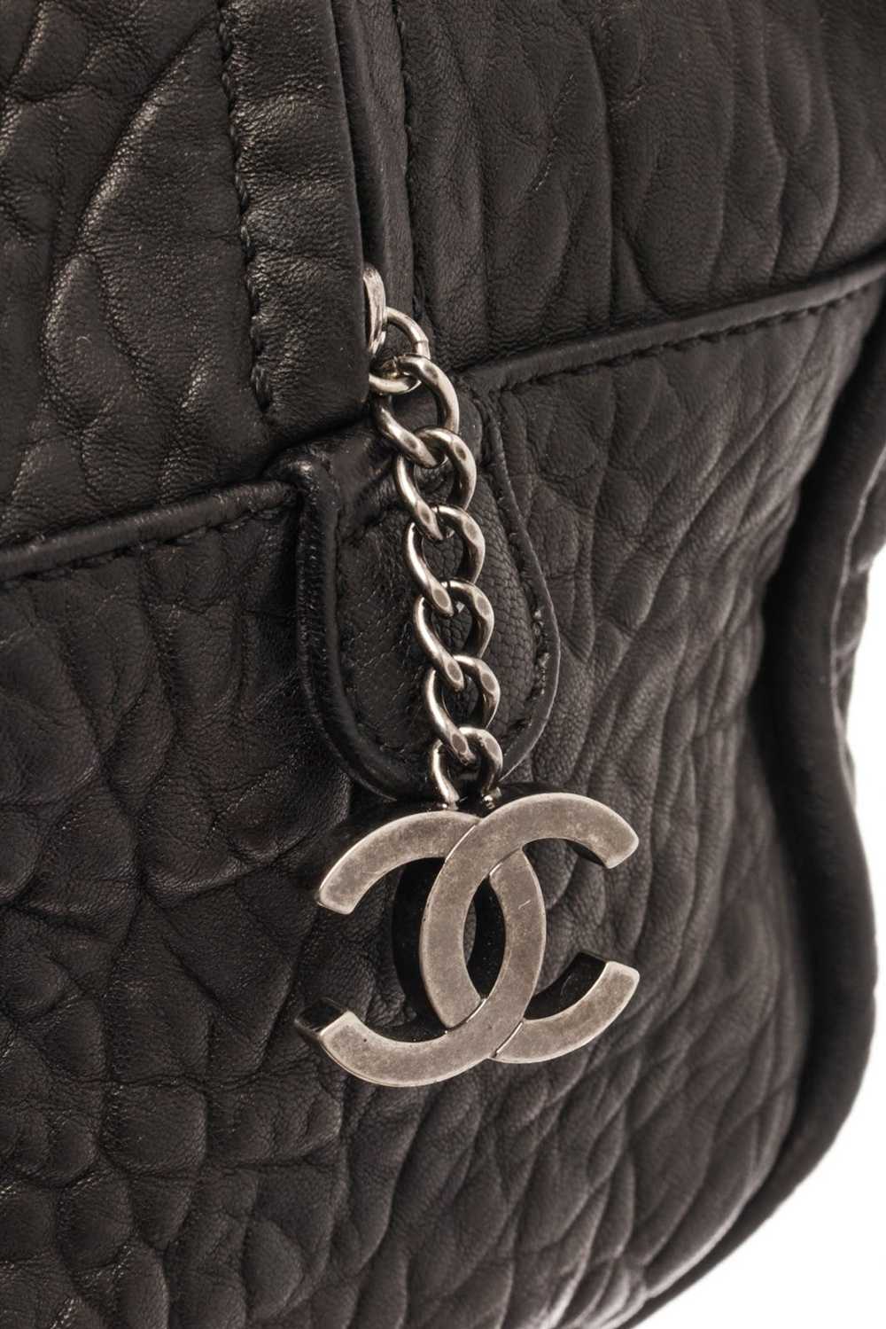 Chanel Chanel Black Grey Quilted Stitch Large Sho… - image 6