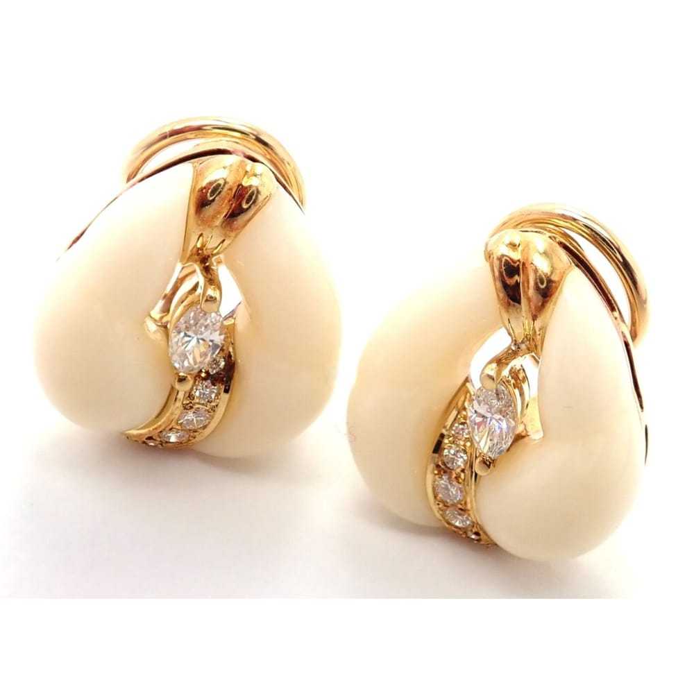 Mikimoto Yellow gold earrings - image 6