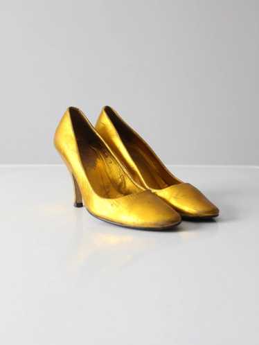 Vintage Vintage Metallic Gold Leather Pumps