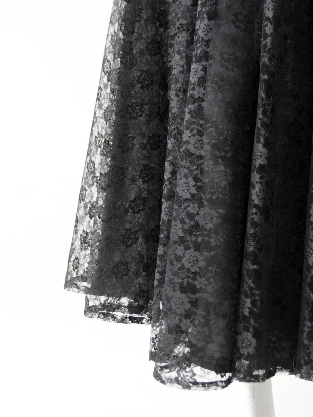 Vintage Vintage 90's black lace strapless dress - image 5