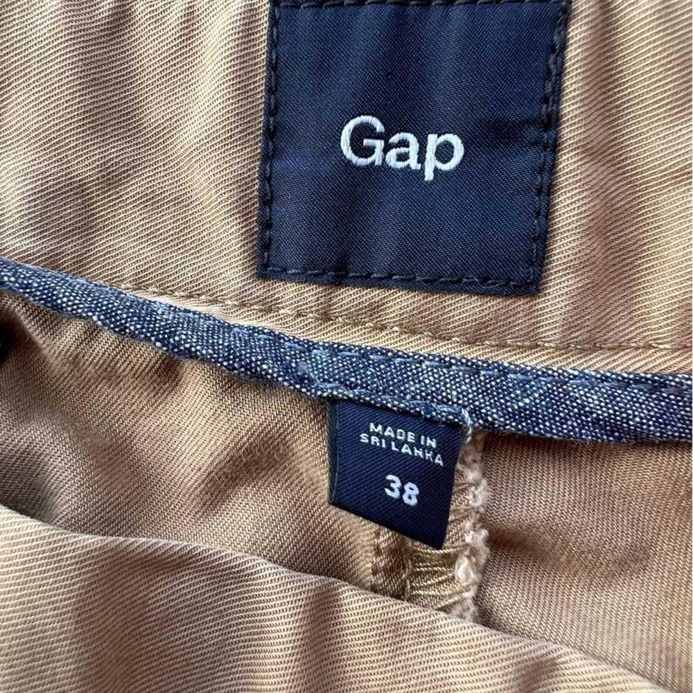 Gap MENS GAP KHAKI SHORTS SIZE 38” - image 3