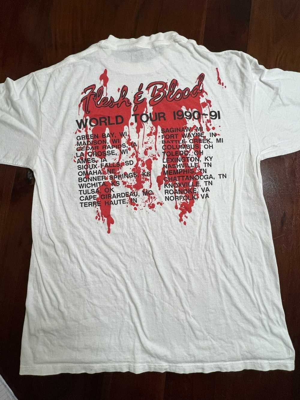 Vintage 1990 Poison Flesh and Blood tour shirt - image 5