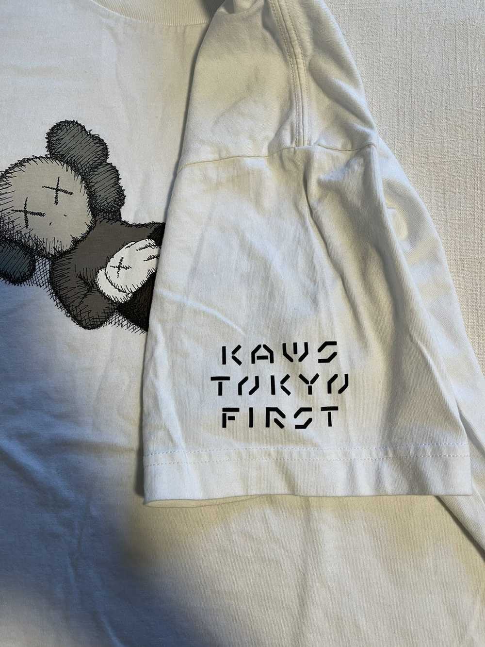 Kaws KAWS x Uniqlo Tokyo First Tee - image 2