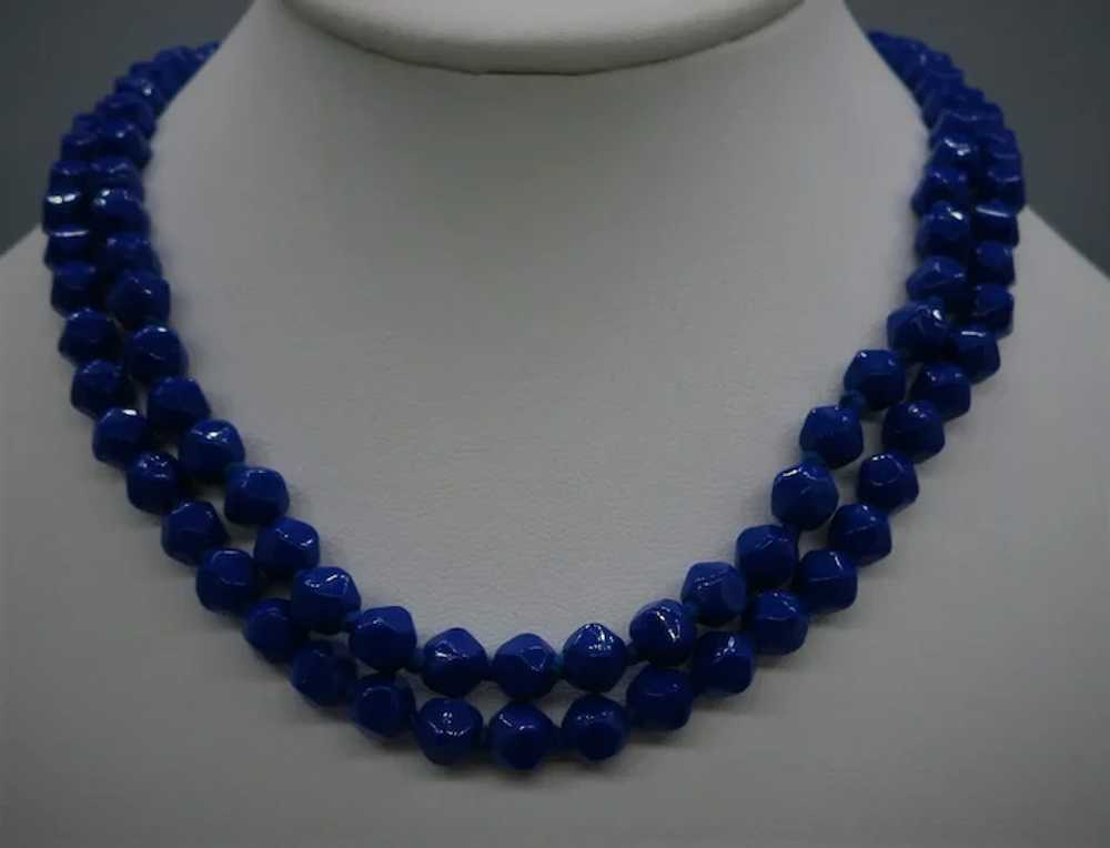 VINTAGE  Double Strand of Blue Glass Beads  Neckl… - image 8