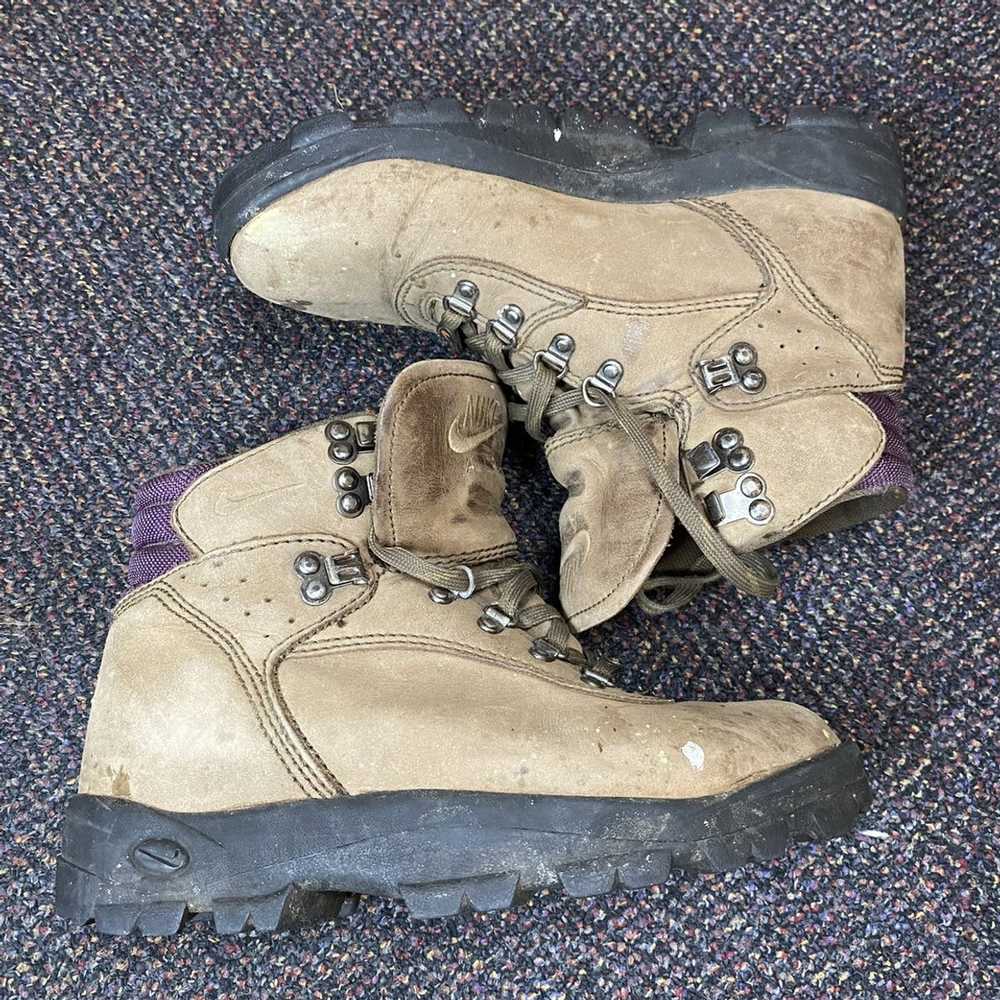 Nike ACG × Vintage Vintage 1990s Nike ACG boots - image 2