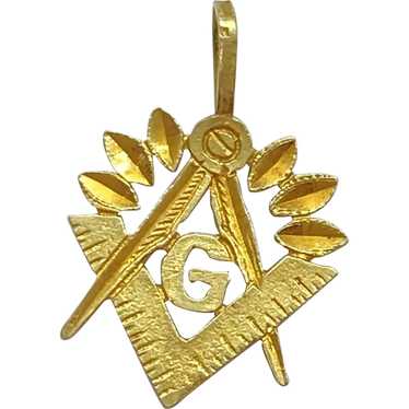 Masonic / Free Mason Charm Pendant 14K Gold