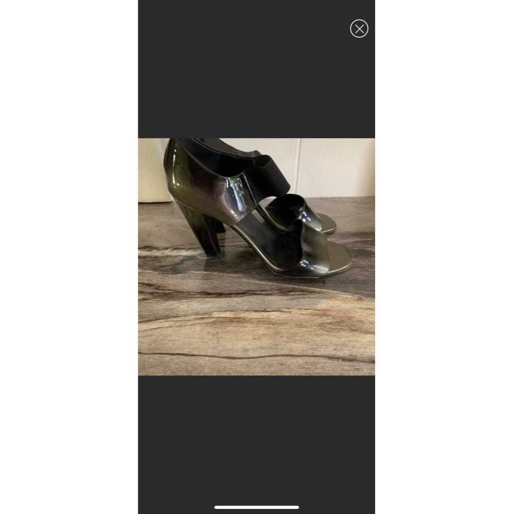 Prada Patent leather sandals - image 4