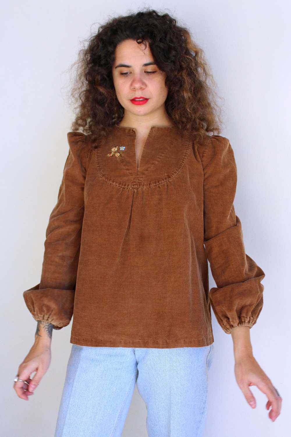 1960s Brown Corduroy Embroidered Smock Blouse w/ … - image 8