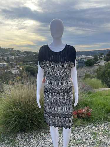 Missoni Missoni black & white scoop neck shift dre