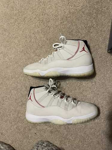 Jordan 11 best sale platinum tint box