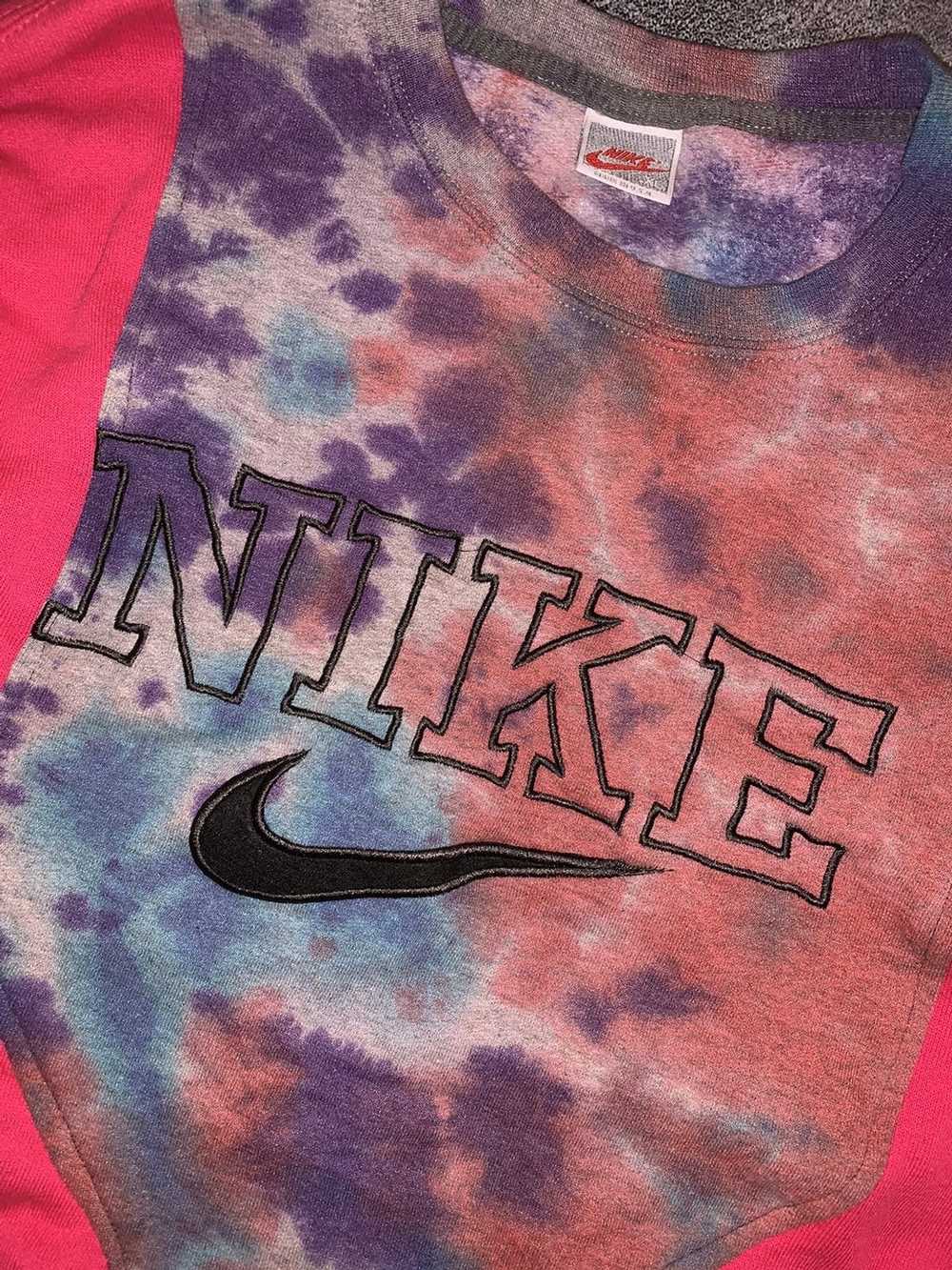 create your own nike logo