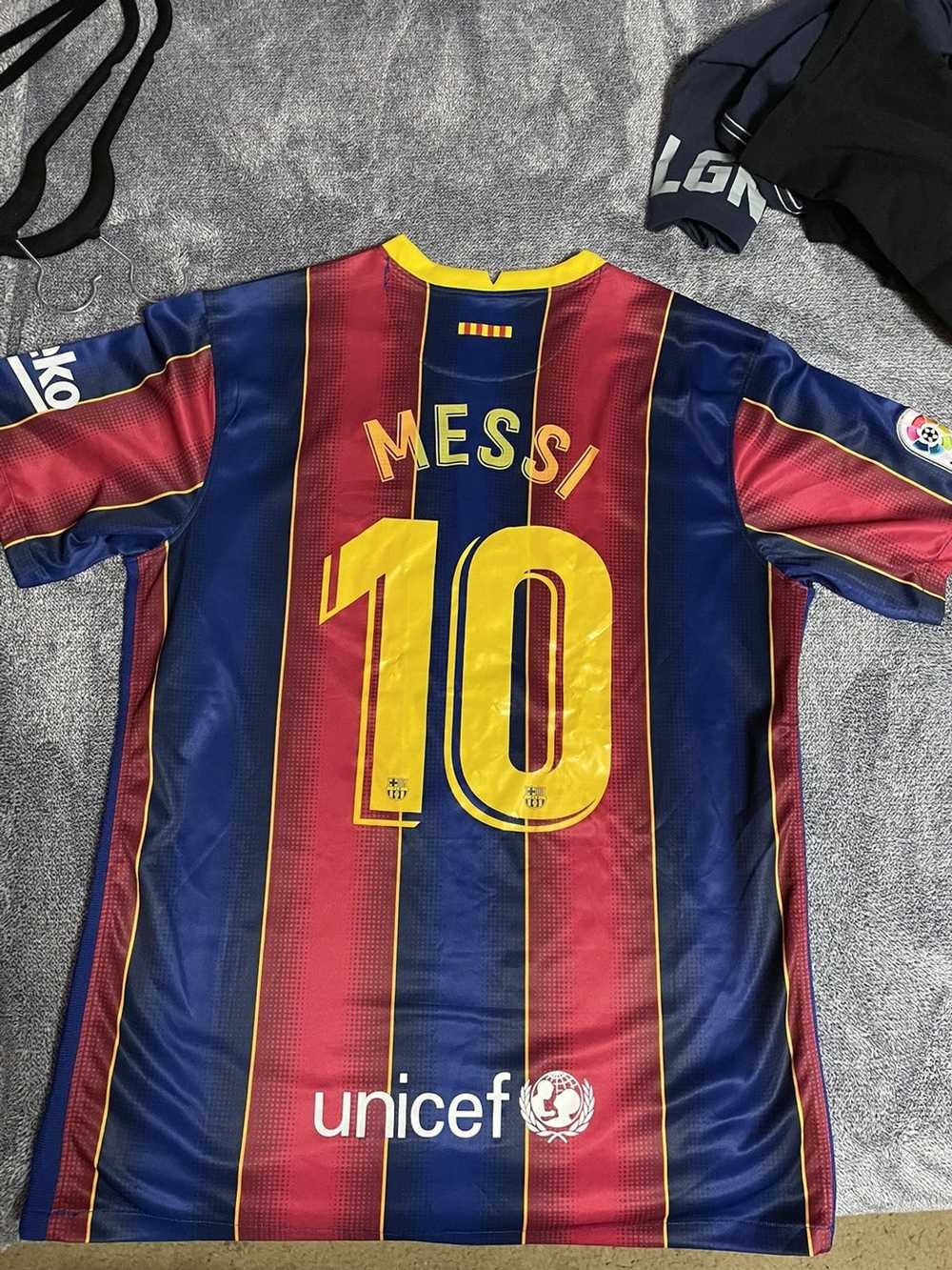 Nike Messi Barcelona Jersey - image 2