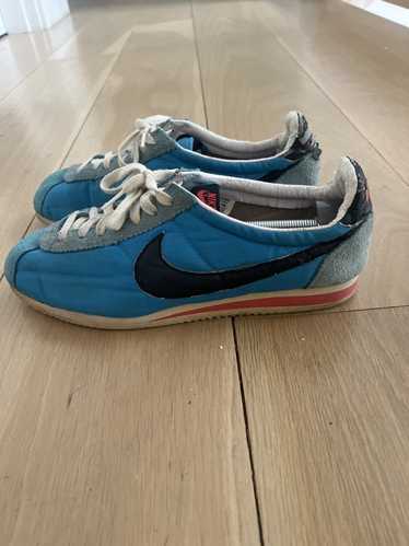 Nike 90s Nike Running Shoe