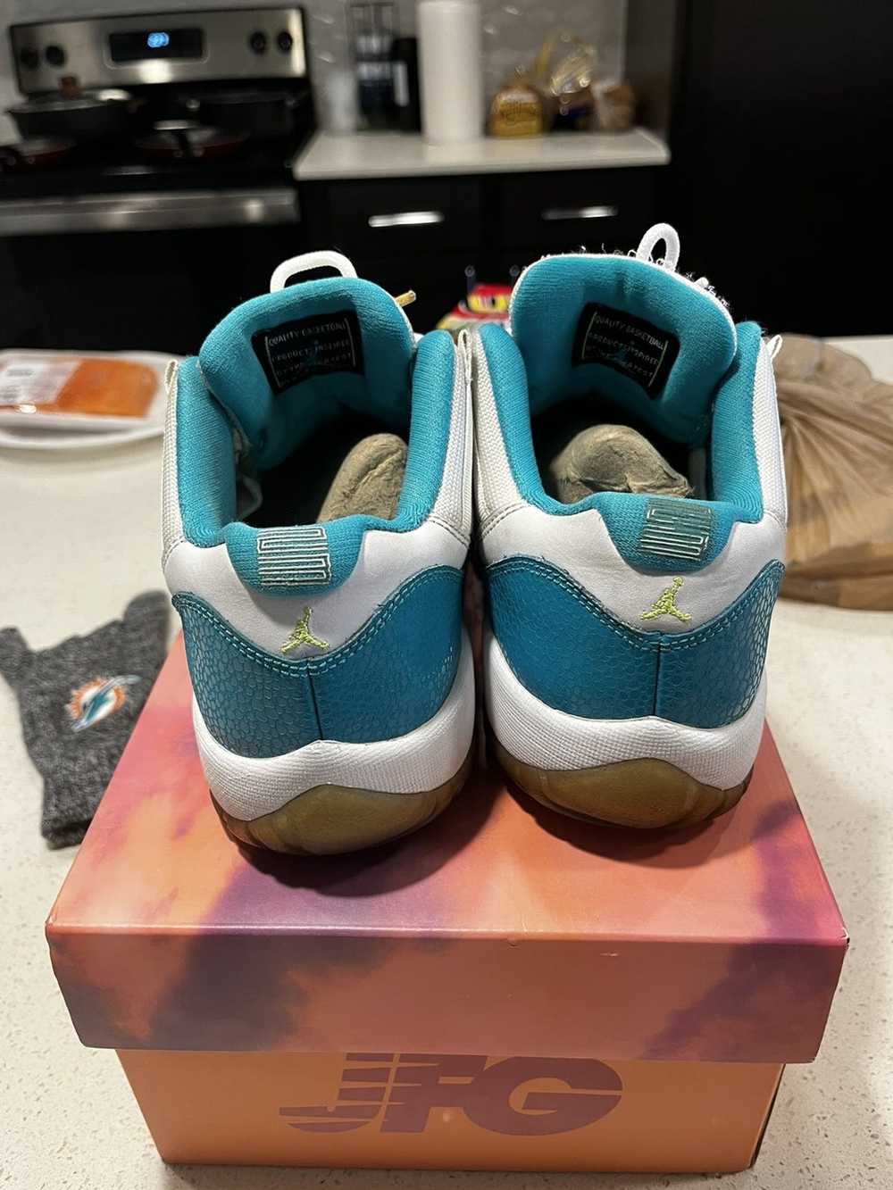 Jordan Brand × Nike Air Jordan Retro Aqua low 11’s - image 4