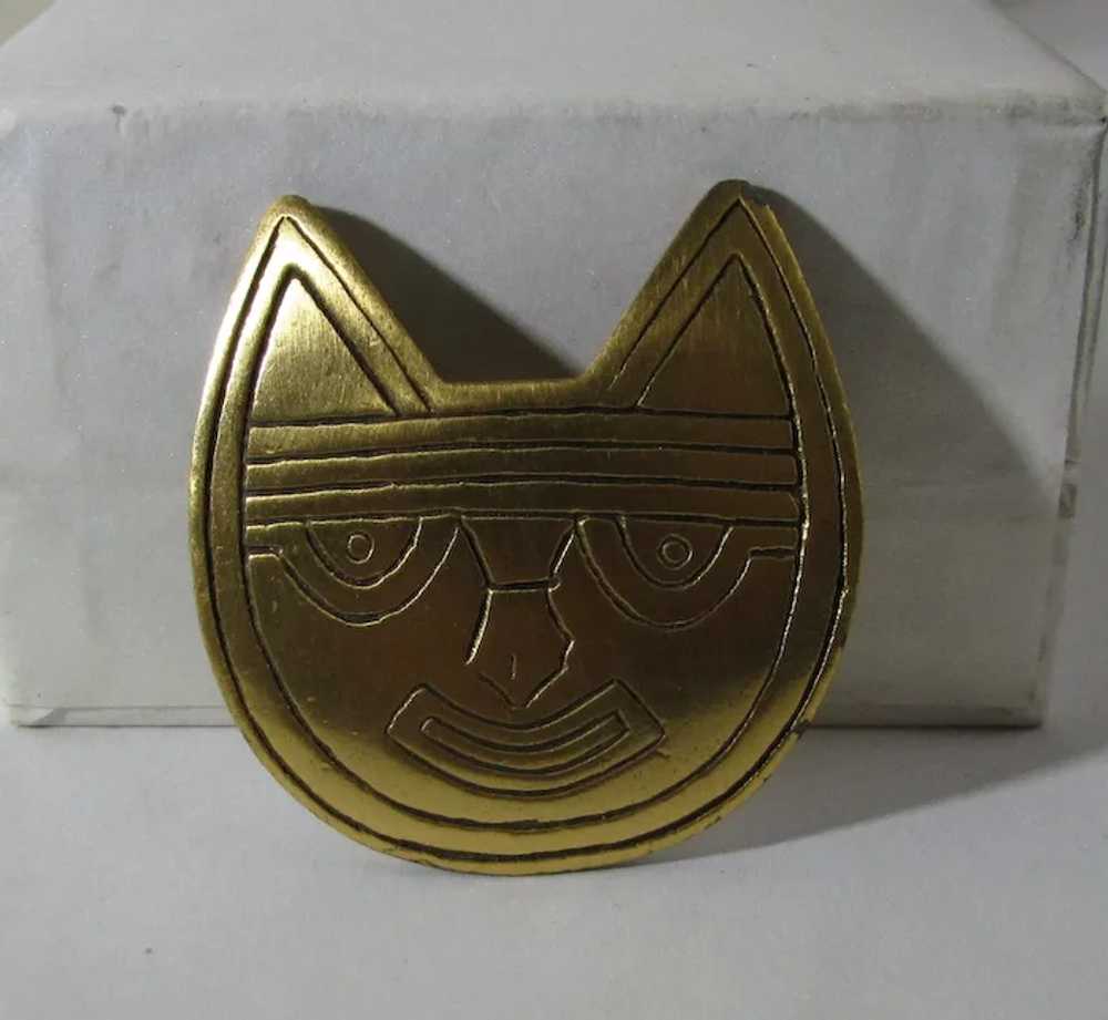 Signed Gold Tone Cat Face Pin Signed LAM - image 10