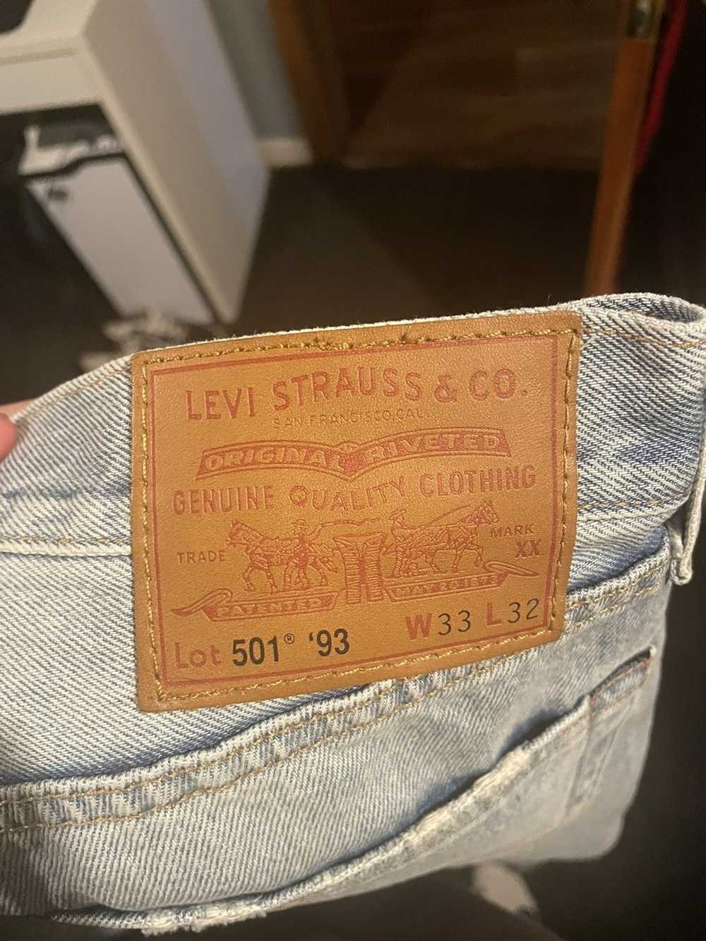 Levi's Levi 501 - 33x32 worn 1x - image 4