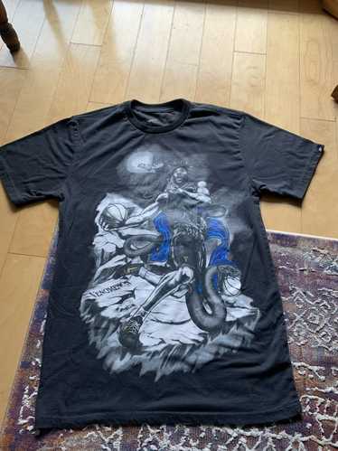 Dirty AZ Soles Mamba Mentality Lives On: Kobe Tribute Graphic T-Shirt 3XL / Black / Short Sleeve