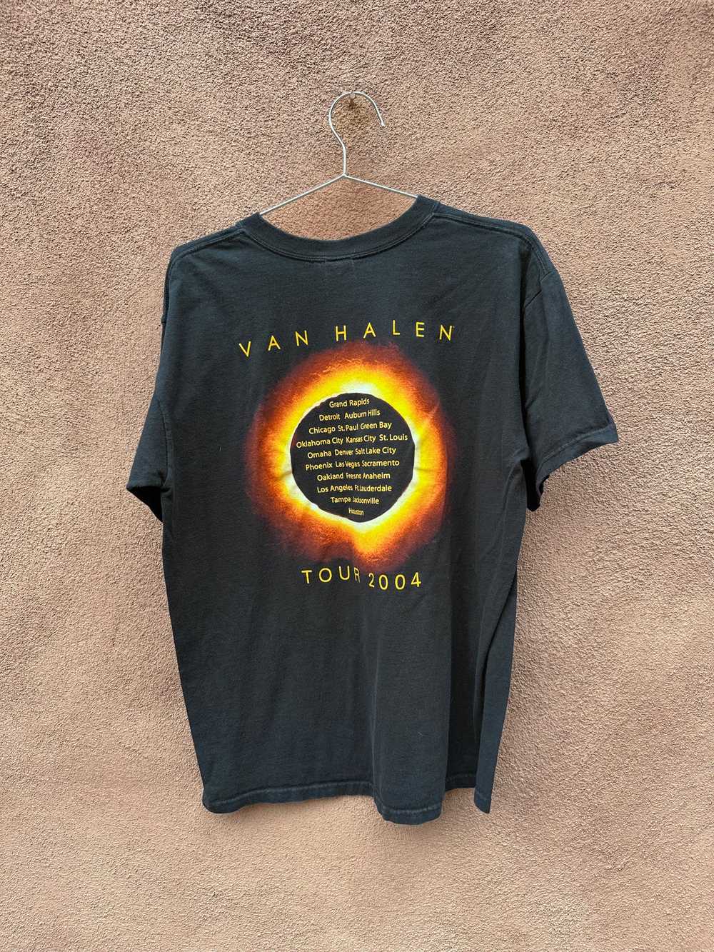 Van Halen "VH" 2004 T-Shirt - image 2
