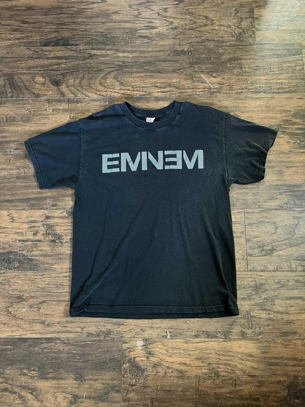 Rap Tees × Vintage 2014 Eminem logo graphic tee s… - image 1