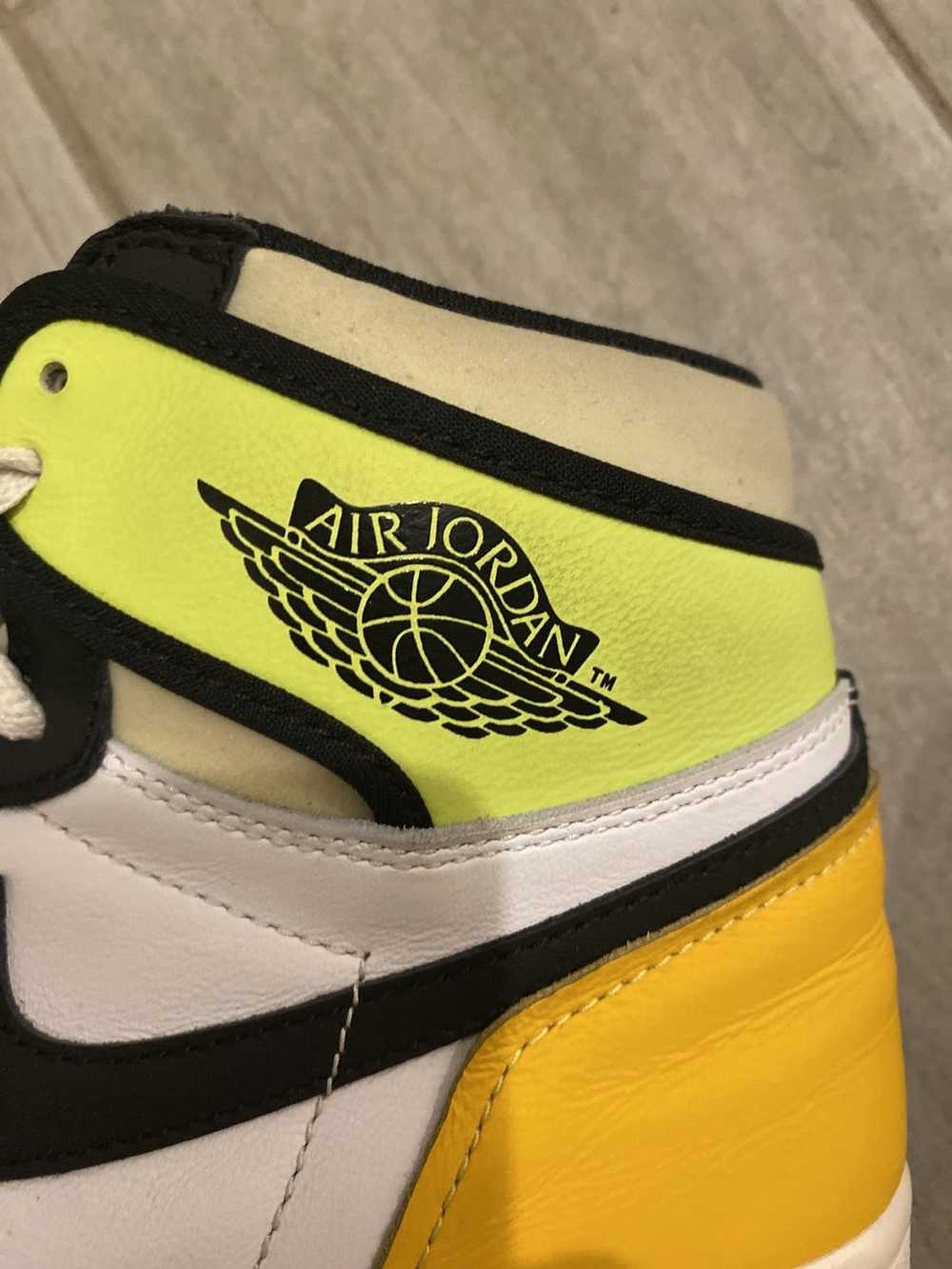 Jordan Brand × Nike Jordan one volt gold - image 12