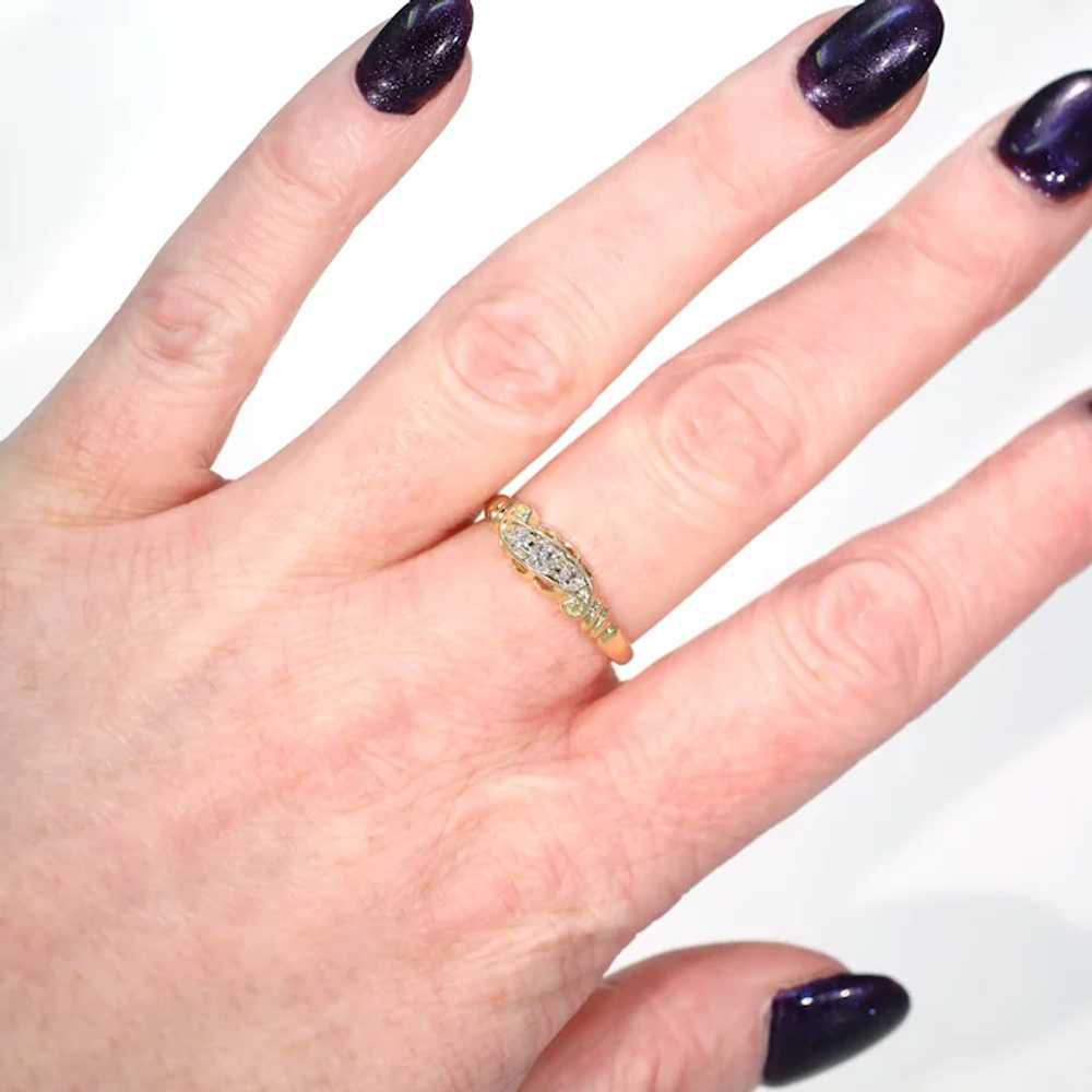 Vintage 3 Stone Diamond Ring 18k Gold - image 4