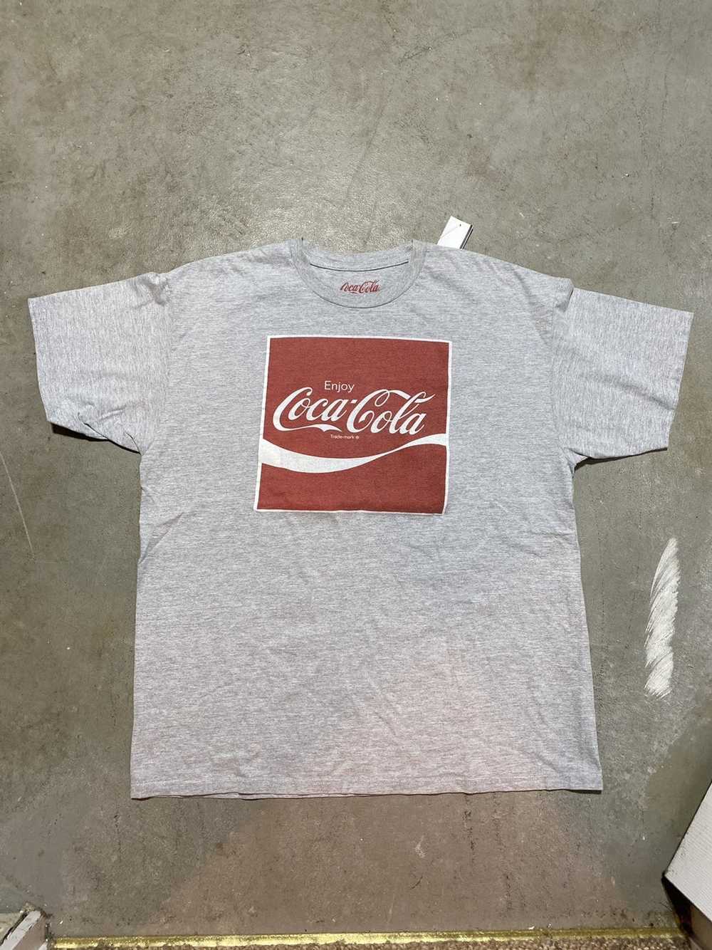 Coca Cola × Streetwear × Vintage Coca-Cola t shirt - image 1