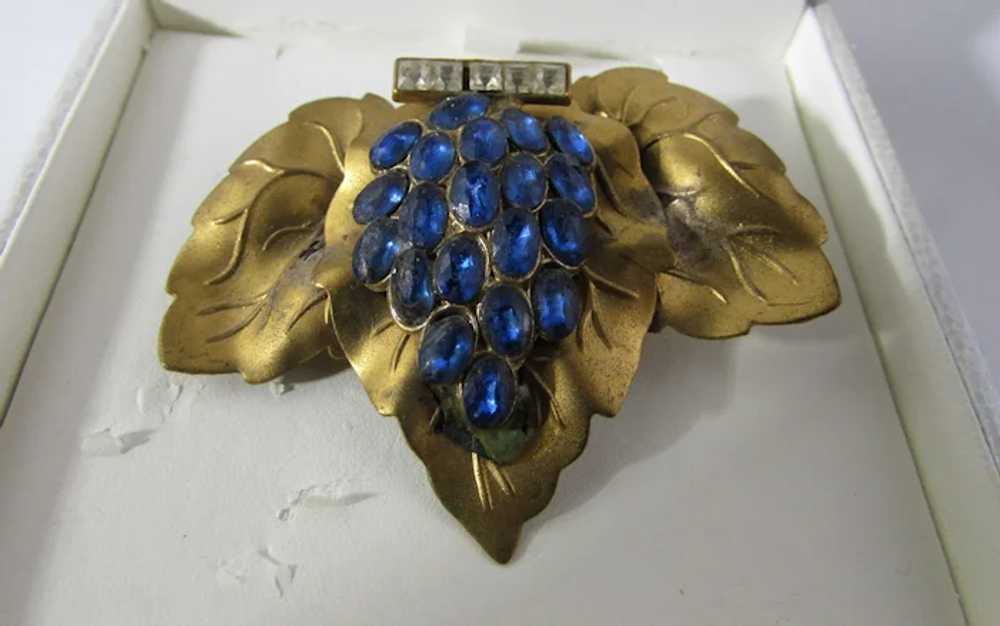 Vintage Nouveau Gold Tone Floral Pin With Blue Cr… - image 8