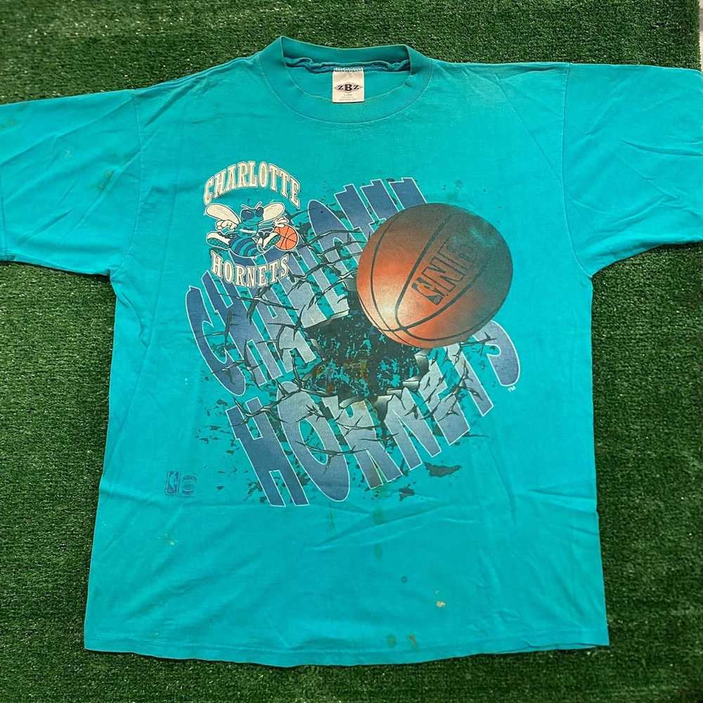 Made In Usa × NBA × Vintage Charlotte Hornets Vin… - image 1