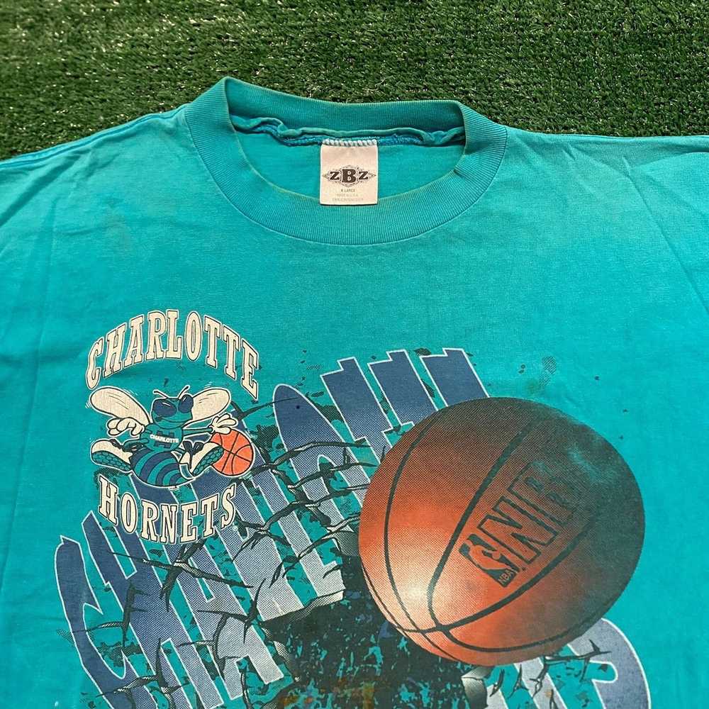 Made In Usa × NBA × Vintage Charlotte Hornets Vin… - image 2