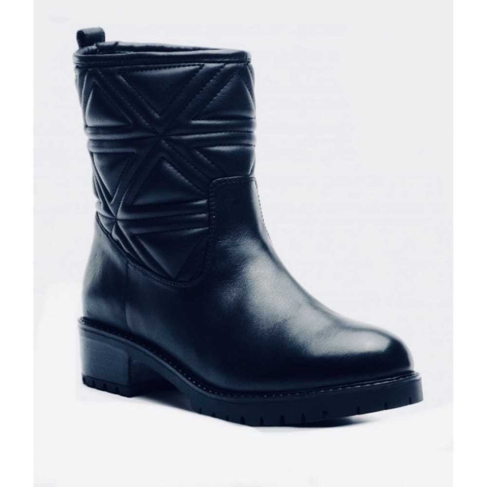 Emporio Armani Leather ankle boots - image 3