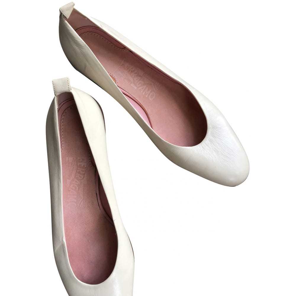 Salvatore Ferragamo Leather ballet flats - image 5