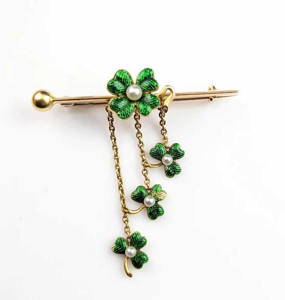 Antique Shamrock brooch, 15kt gold, Guilloche ena… - image 12