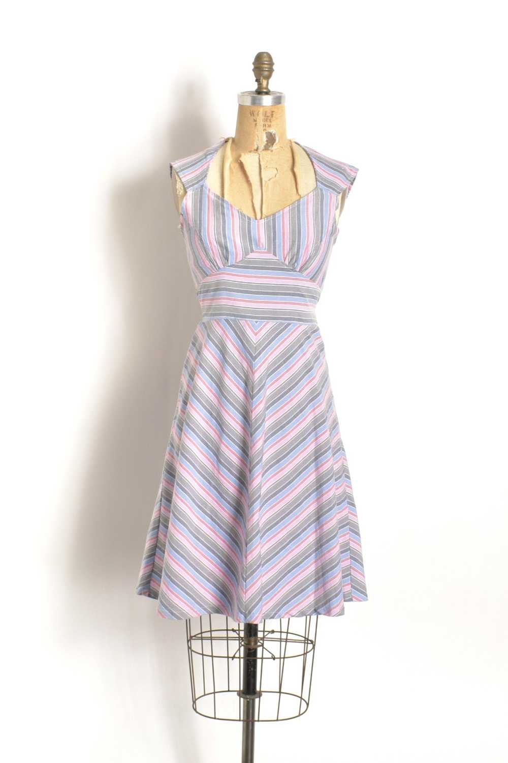 1970s Striped Hooded Dress-medium - image 8