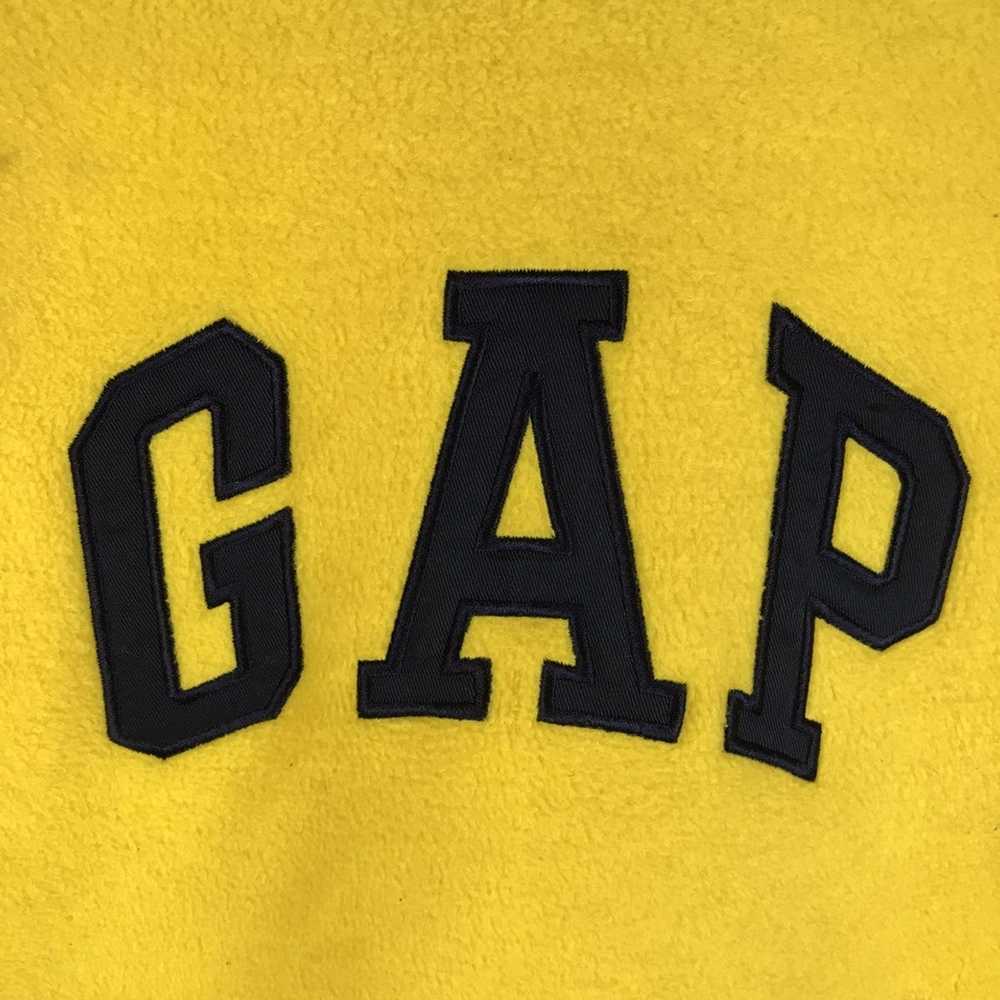 Gap × Streetwear × Vintage Vtg. Gap Big Logo Embr… - image 4