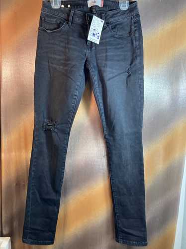 Designer Cabi stretchy jeans Size 0 30” waist 127