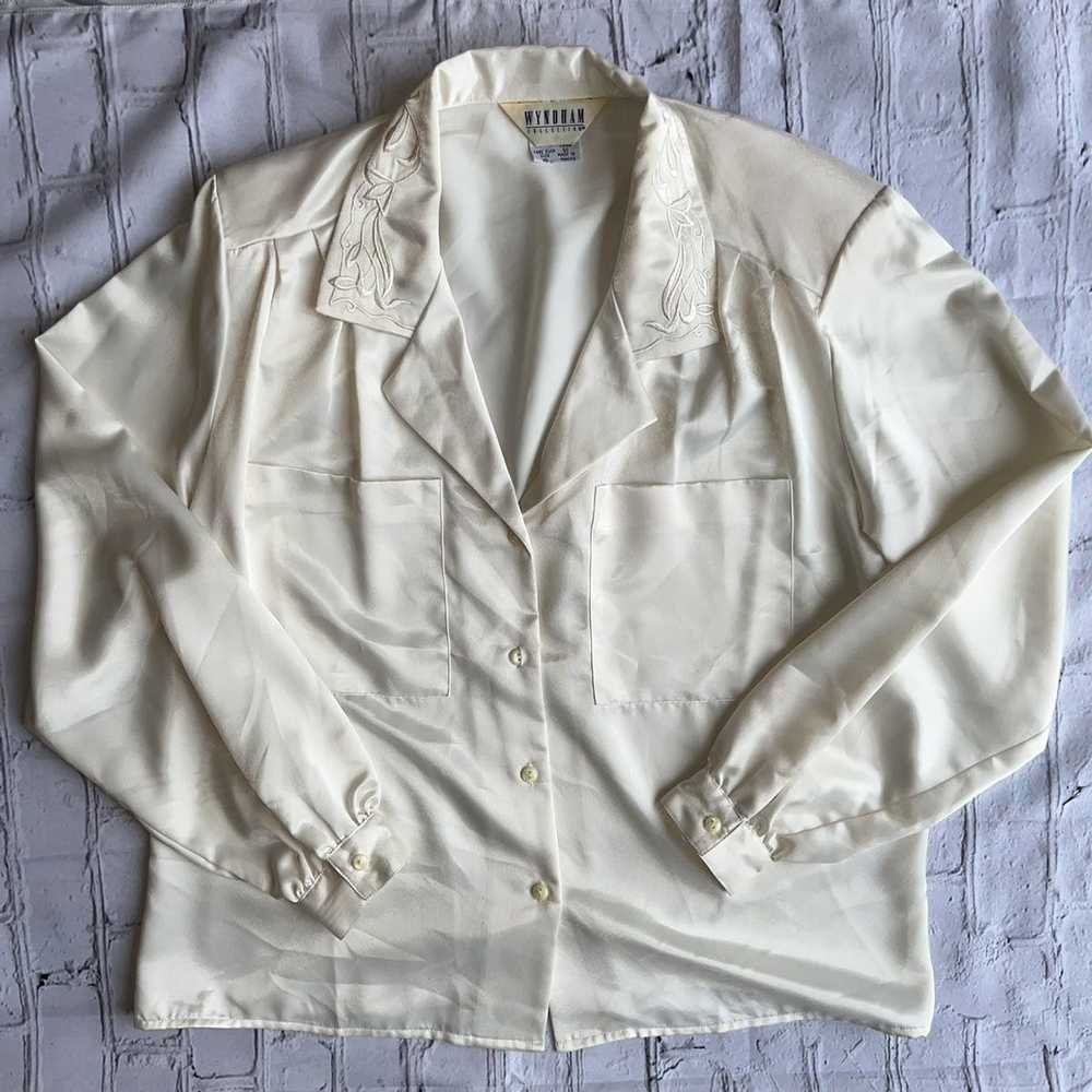 Vintage VTG Y2K Ivory Blouse Silky Floral Collar … - image 1