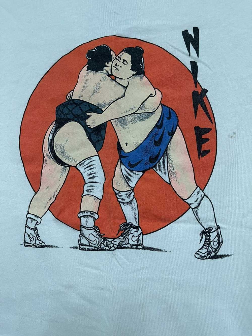 Nike × Streetwear × Vintage Nike sumo wrestler t-… - image 2