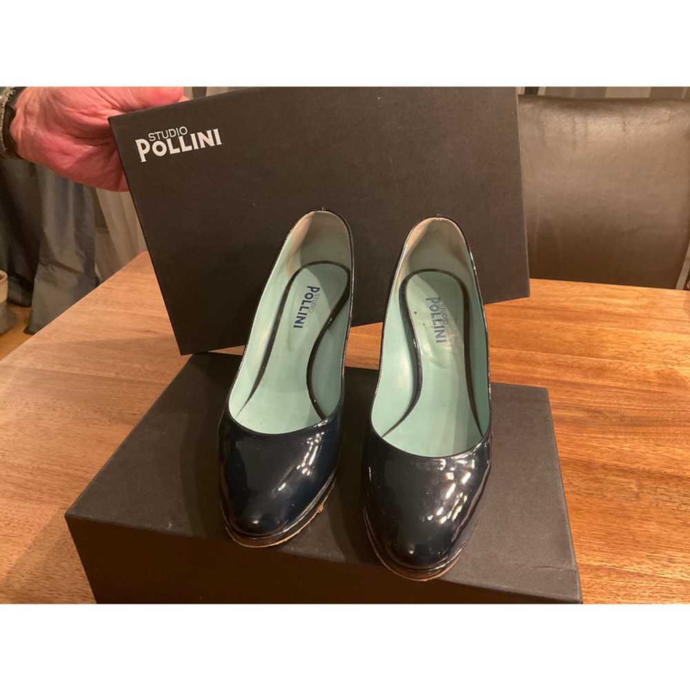 Pollini Pumps/Peeptoes Patent leather in Blue - image 2