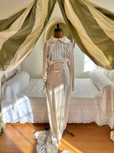 Vintage 1930s Silk Satin Collared Wedding Dress