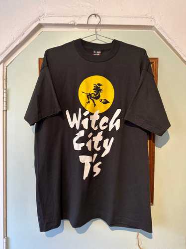 Salem The Witch City Unisex T Shirt Sz. (XL) Salem Wi… - Gem