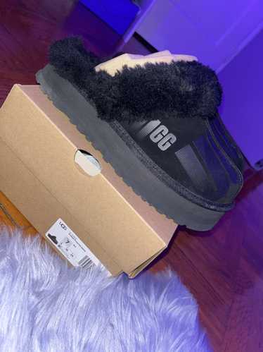 Ugg Black slippers Uggs