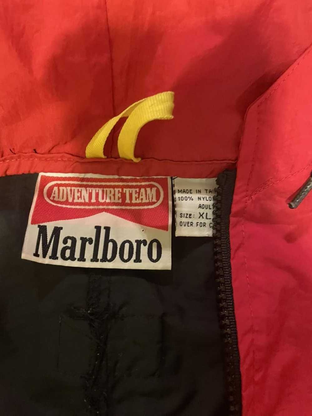 Marlboro × Vintage VTG Marlboro Adventure Team li… - image 4