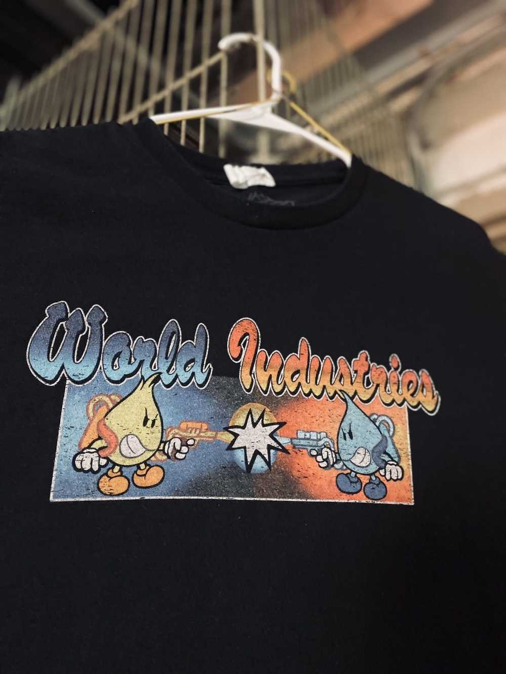 World industries t shirt - Gem