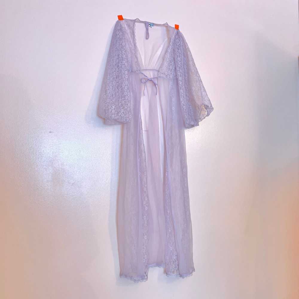 Sheer lilac balloon sleeve bed jacket - image 2
