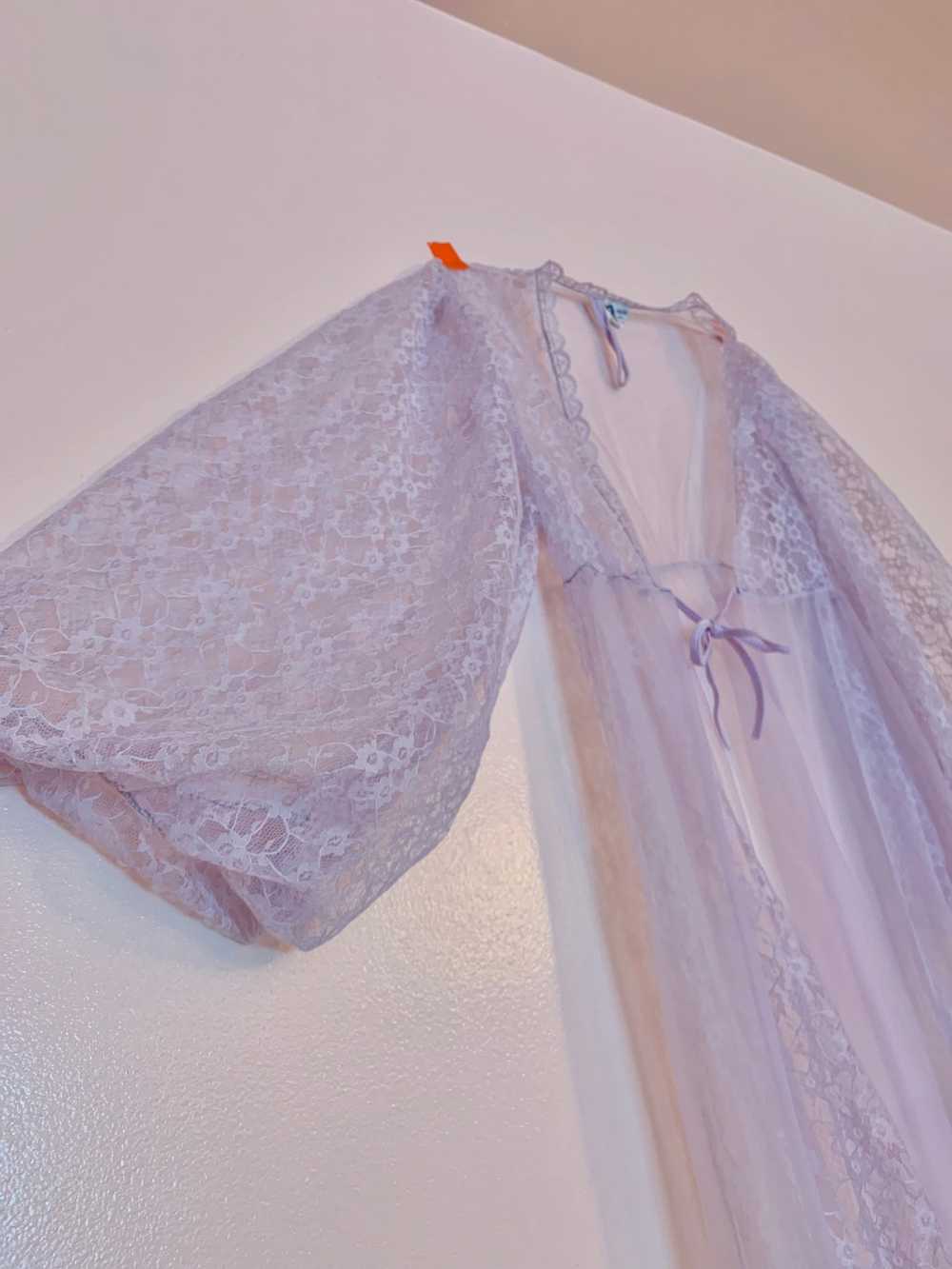 Sheer lilac balloon sleeve bed jacket - image 7