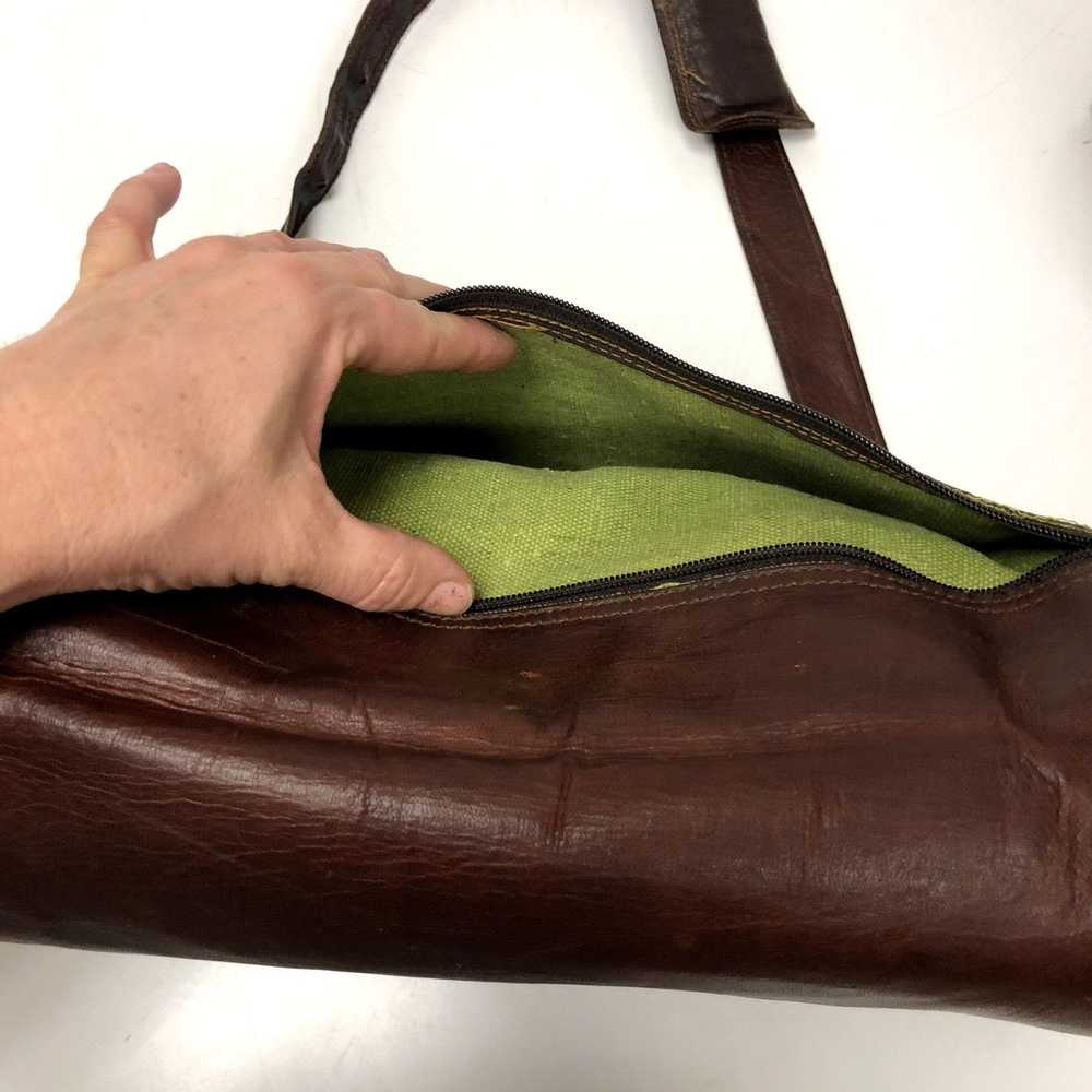 Vintage Vtg OILED Leather Distressed Handbag MESS… - image 7