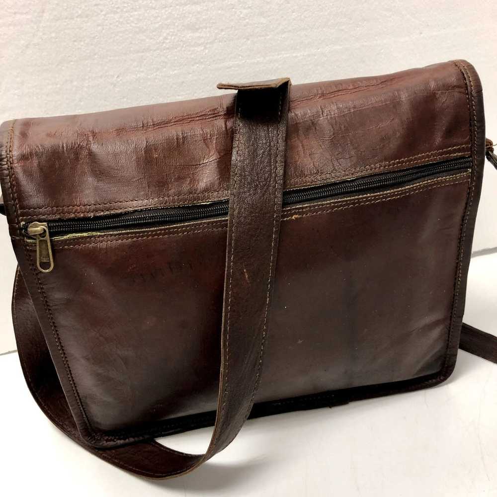 Vintage Vtg OILED Leather Distressed Handbag MESS… - image 9