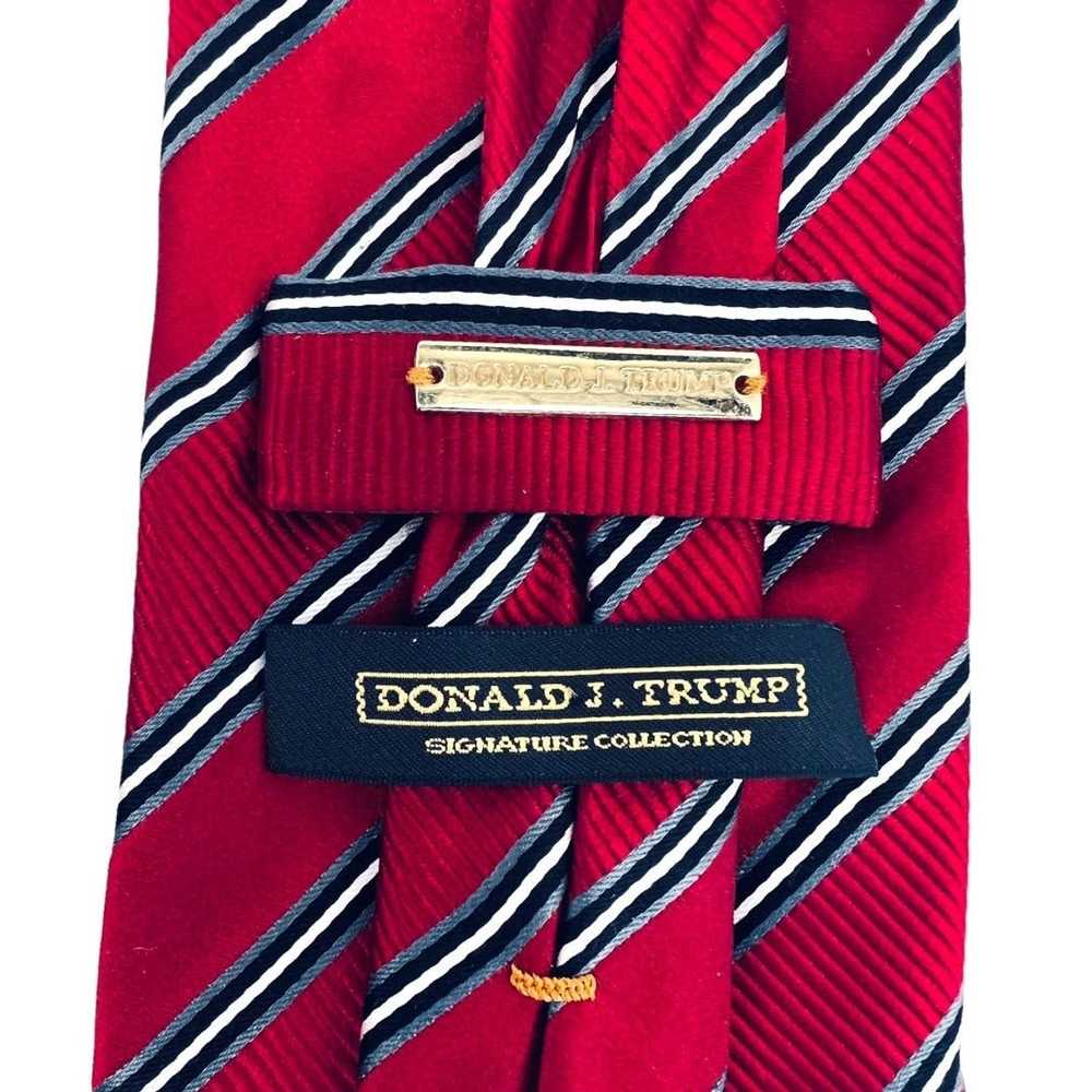 Donald Trump Signature Donald J. Trump Signature … - image 3